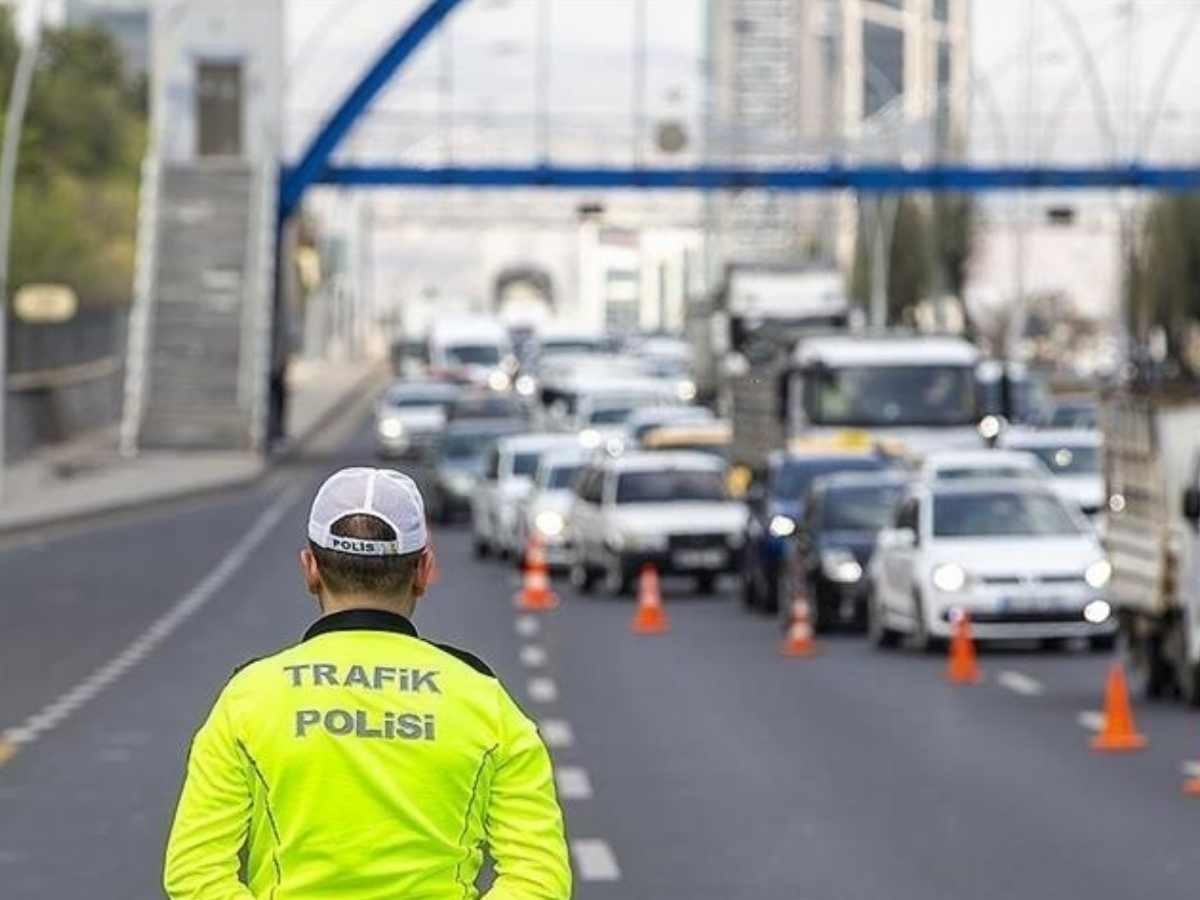 Ankara Emniyet Müdürlüğü duyurdu: Yarın bu yollar trafiğe kapalı olacak!
