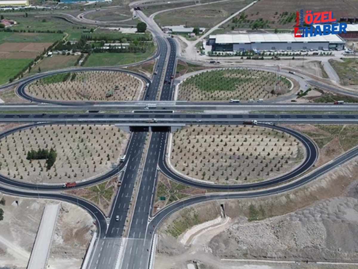 Ankara Büyükşehir Belediyesi, 2025 yılında yapımı tamamlanan ve devam eden ulaşım projelerini açıkladı