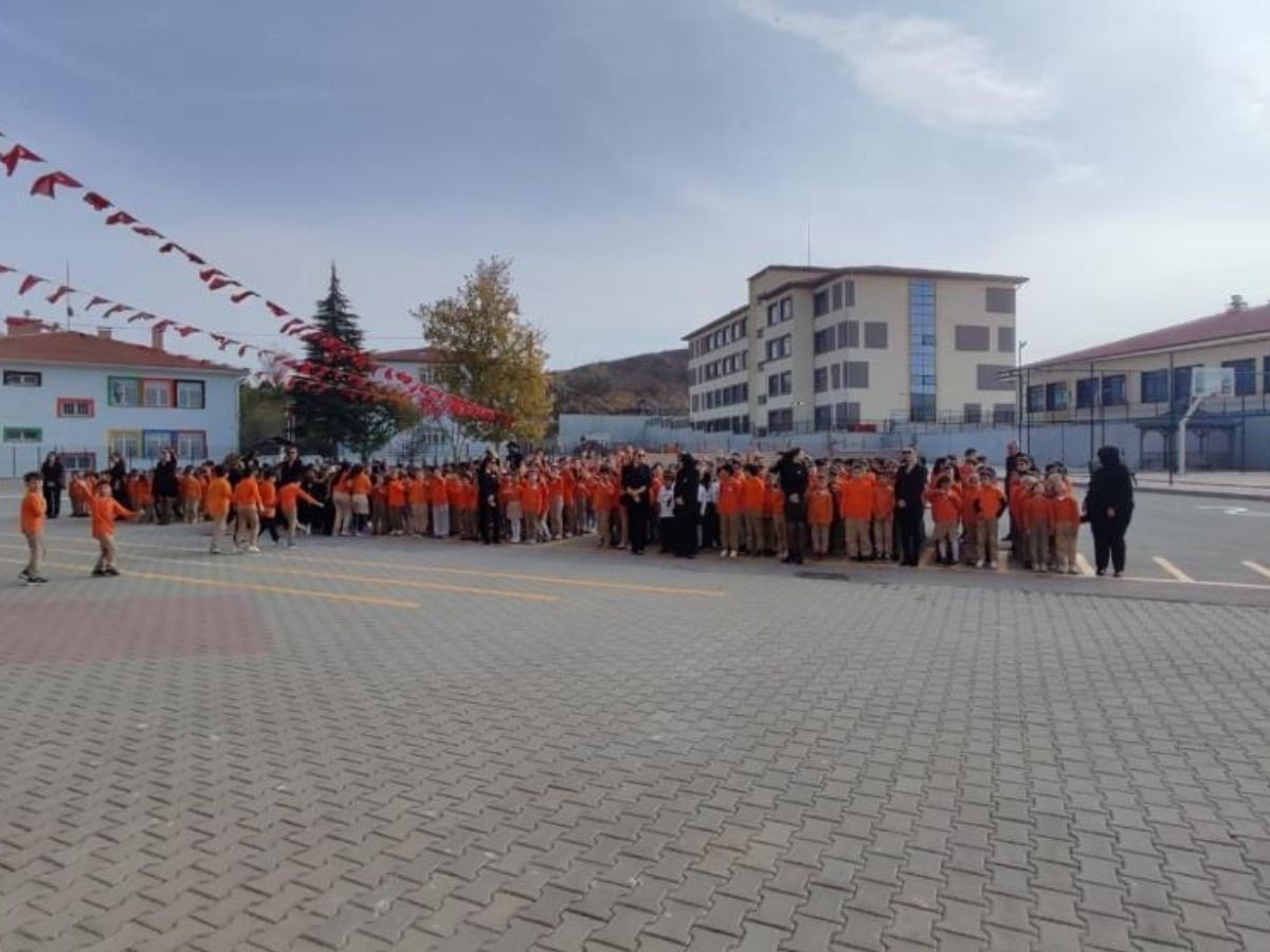 Okullarda yeni eğitim öğretim yılının ilk ara tatili başladı