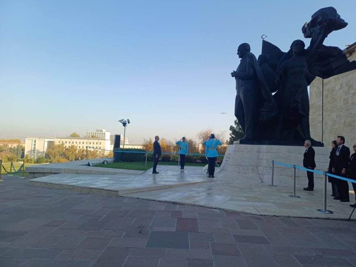 Büyük Önder Atatürk TBMM'de düzenlenen törenle anıldı