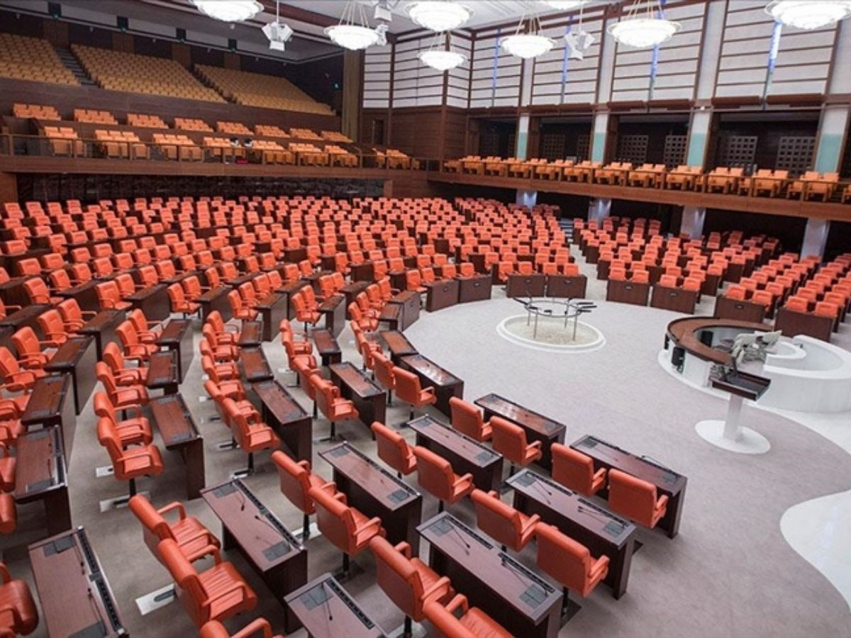 Aralık ayına TBMM yoğun gündemle başlıyor