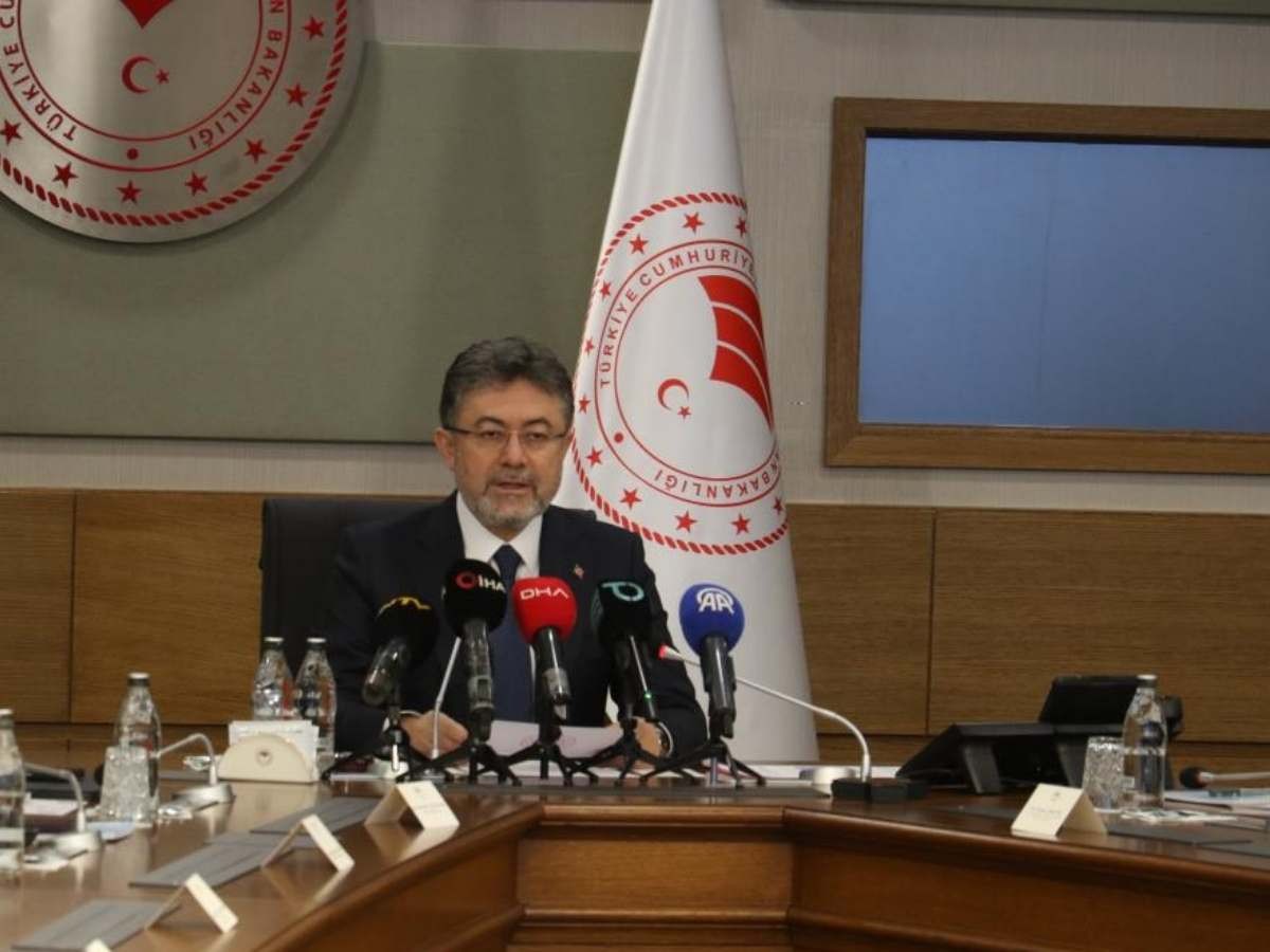 Bakan Yumaklı duyurdu: Su kanunu 2026'da yürürlüğe girebilir