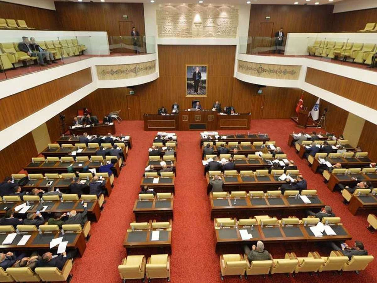 Sabah ve akşam trafik burada kilit oluyordu! ABB Meclisi yeni kararı duyurdu