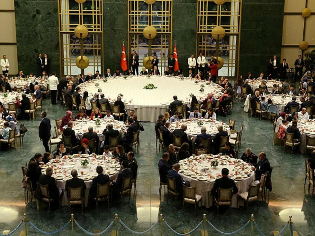 Ramazan ayının ilk iftarı Ankara'da şehit yakınları ve gazilerle yapılacak