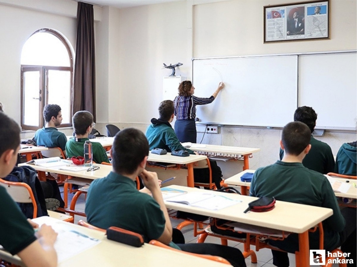 Ara tatil sona erdi: 18 milyon öğrenci için ders zili çaldı