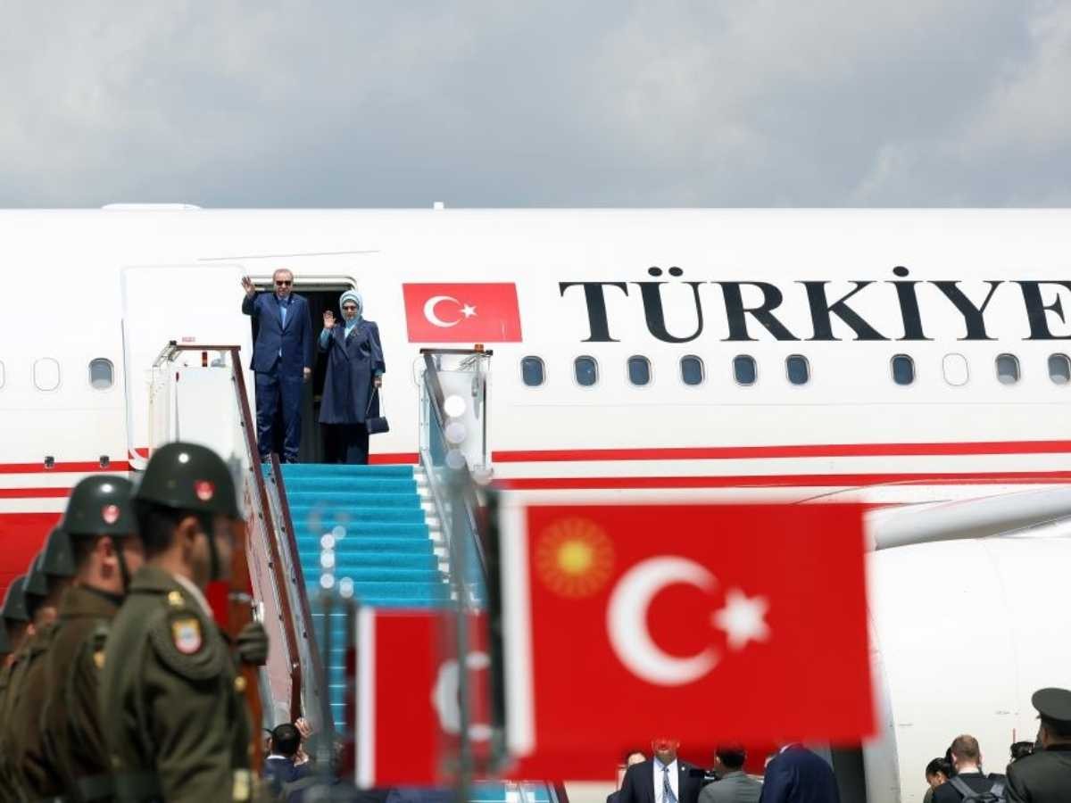 Cumhurbaşkanı Erdoğan, Ankara'dan Kazakistan'a gitti