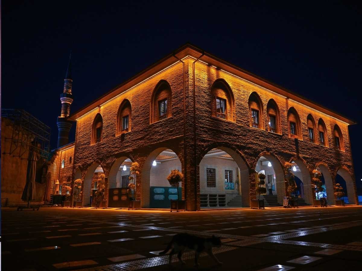 Ankara'da 15 Temmuz şehitleri Hacı Bayram Veli Camisi'nde dualarla anıldı