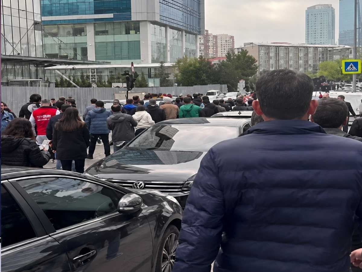 CHP Ankara İl Başkanlığı binasında gerginlik!