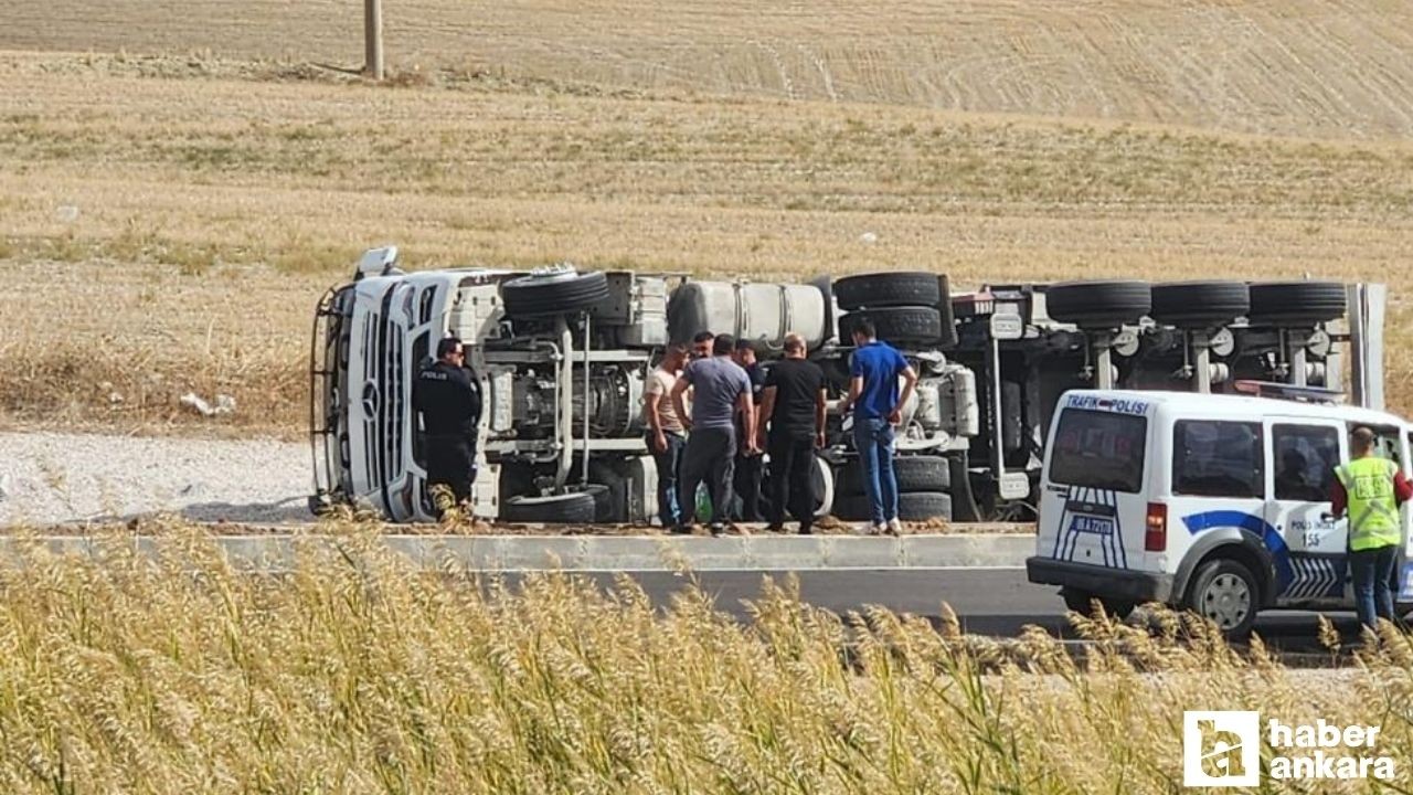 Ankara’da hayvan yüklü tır devrildi: Kuzular derede telef oldu