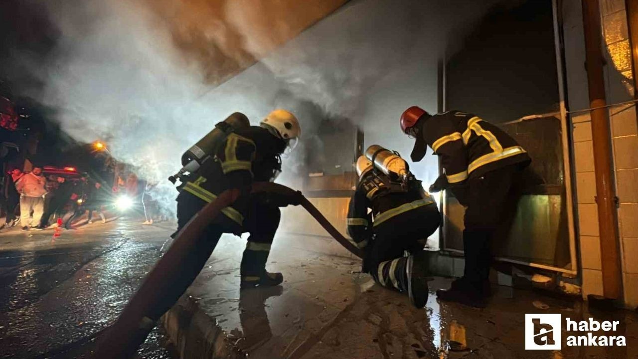 Çorum'da yılın ilk yangını! Metruk bina alevlerin içinde kaldı