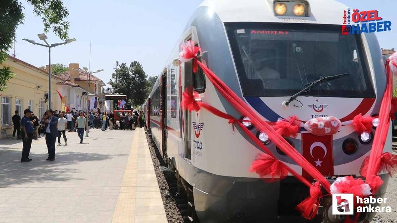 Ankaralılar için günübirlik gezi önerisi! 90 yıllık efsane döndü, turistik tren seferleri başladı