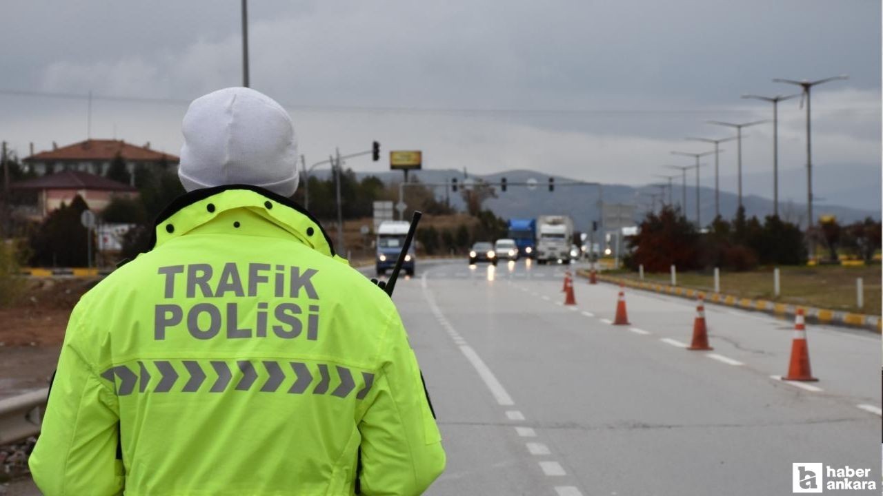 İstanbul Valiliği açıkladı: Bazı yollar yarın sabah 08.00'e kadar kapalı