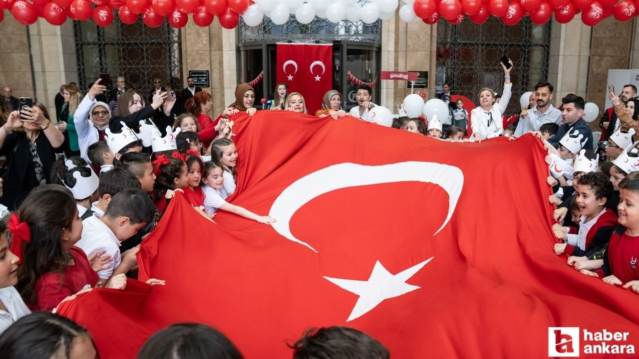 Çocuklar 15 Temmuz Demokrasi Müzesi'nde buluştular