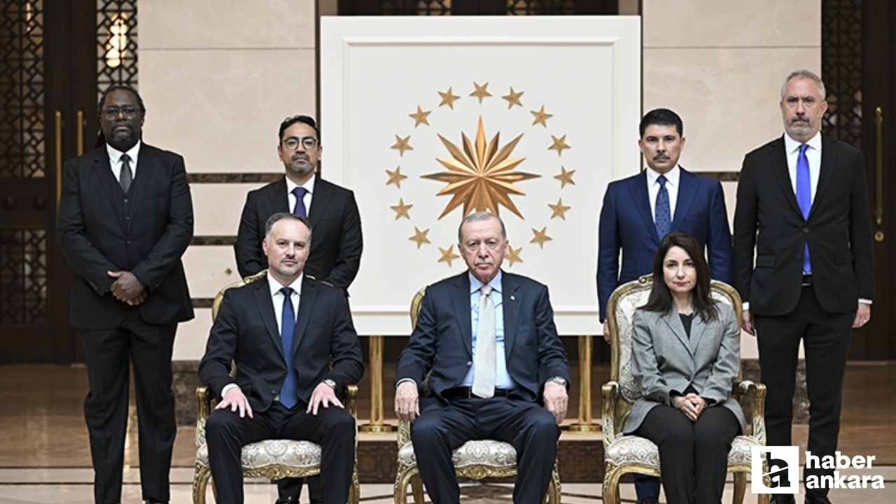 Cumhurbaşkanı Erdoğan, Ankara'da 5 ülkenin büyükelçisini kabul etti