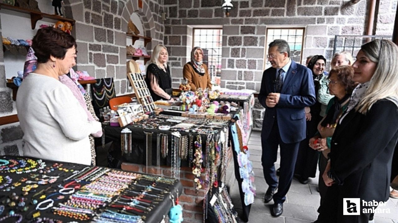 Altındağ Belediyesi El Ürünleri Satış Pazarında Anneler Günü heyecanı