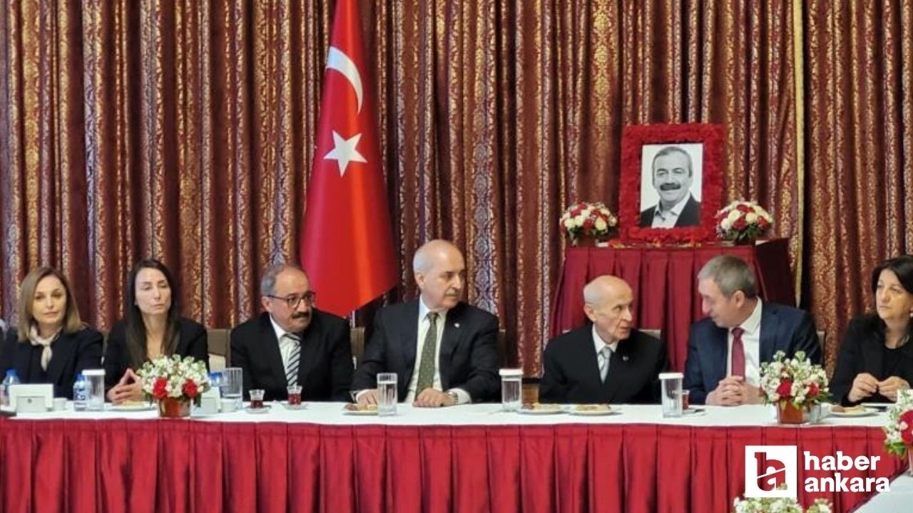 Sırrı Süreyya Önder için düzenlenen anma programına Bahçeli'de katıldı