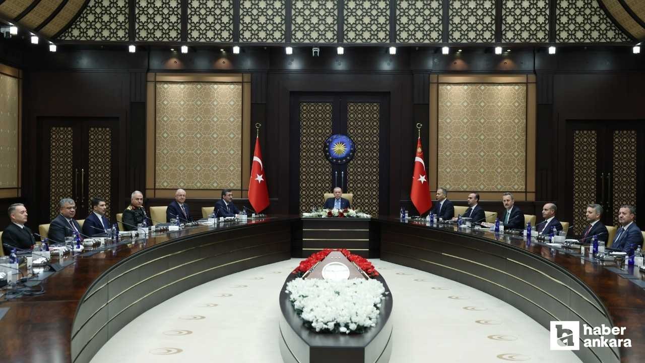 Cumhurbaşkanı Erdoğan Savunma Sanayii İcra Komitesi toplantısına başkanlık yaptı
