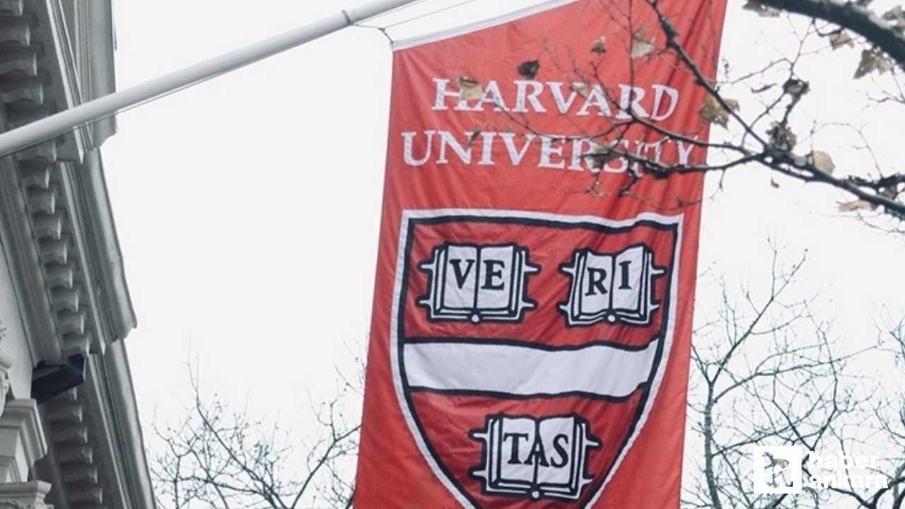 Harvard'dan fon kesintilerine karşı önlem: Araştırma için 250 milyon dolar ayıracak!
