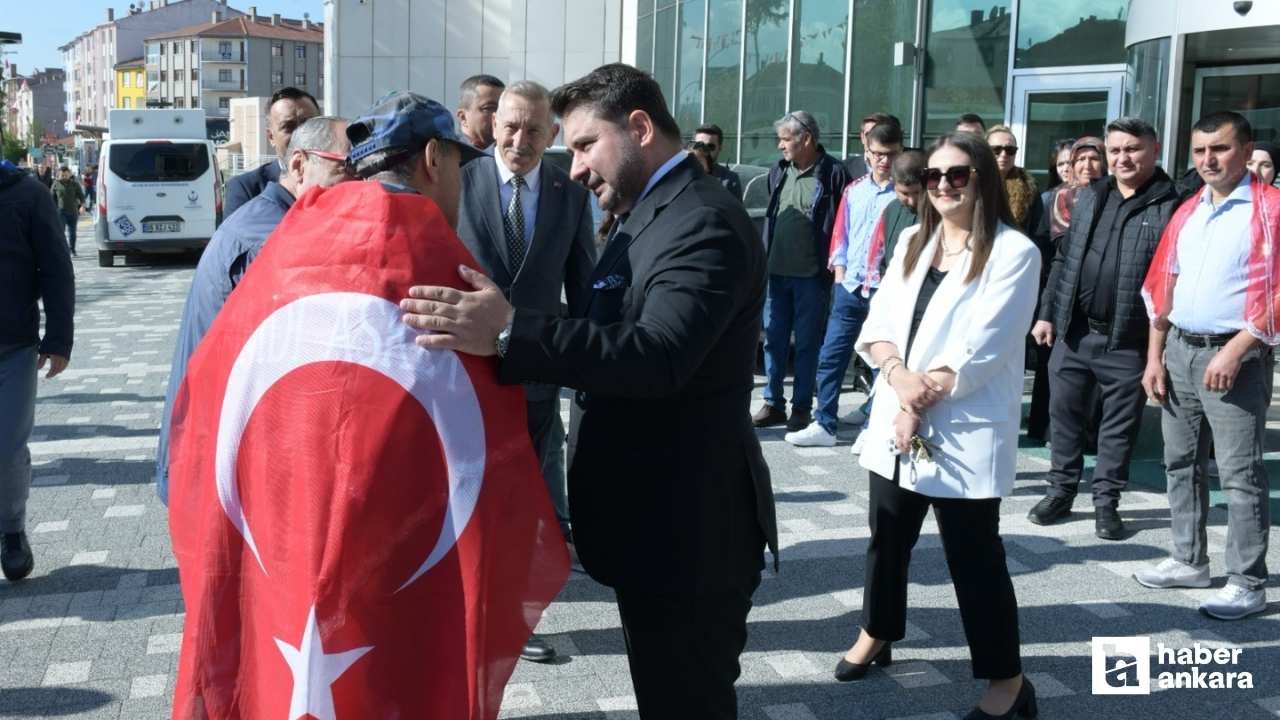 Kahramankazan Belediyesi'nden engelli bireylere temsili askerlik töreni