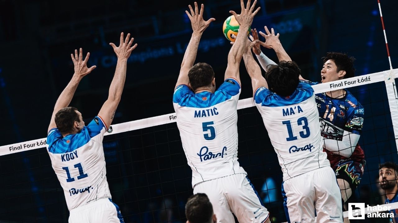 Halkbank'ta büyük üzüntü! Final şansı elden kaçtı