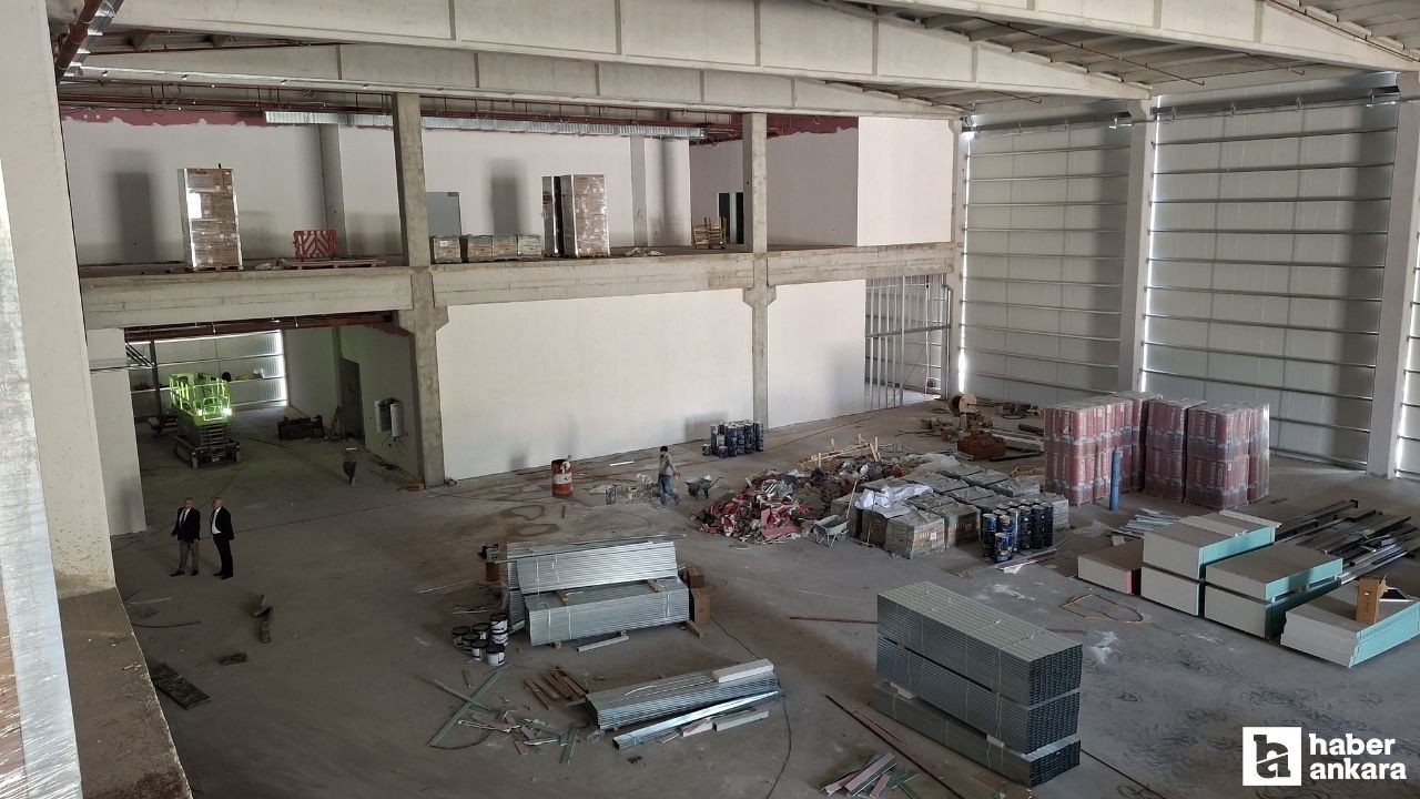 Beypazarı'nda 1000 kişi kapasiteli spor salonu yapımı sürüyor