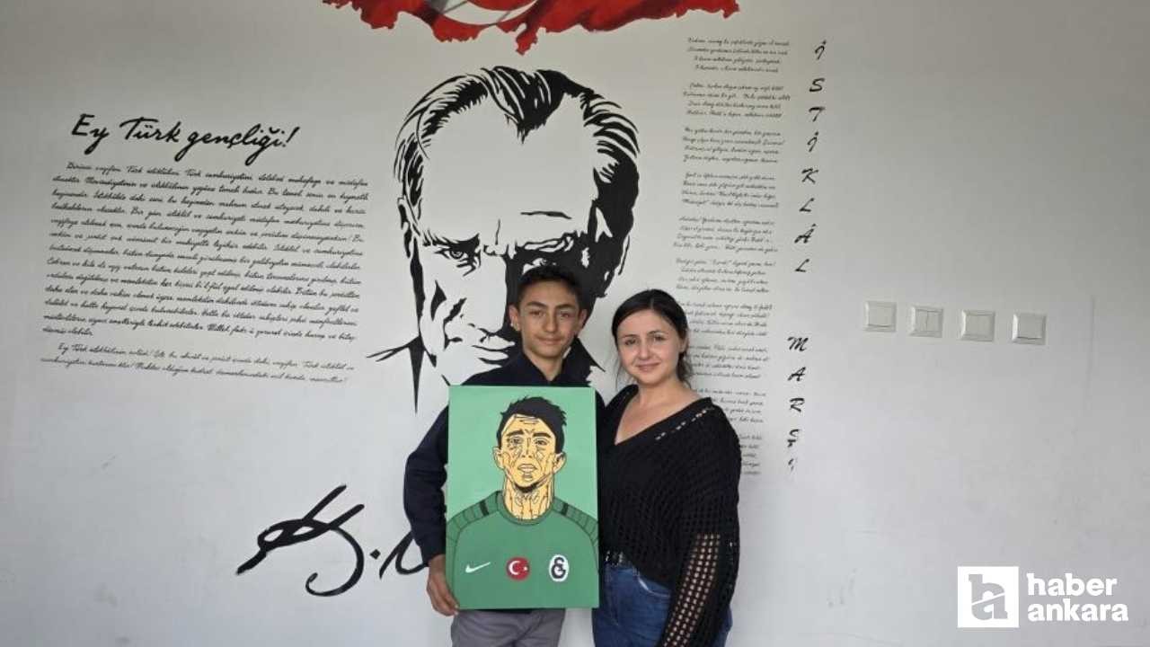 Ankaralı öğrenci, resim sergisinde Muslera tablosu ile beğeni topladı