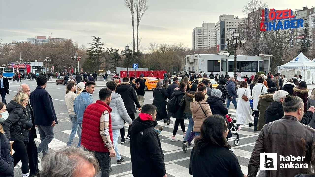 Ankara'nın 'sosyal medyada ünlü' hareketi: Bir trafik olayından çok fazlası