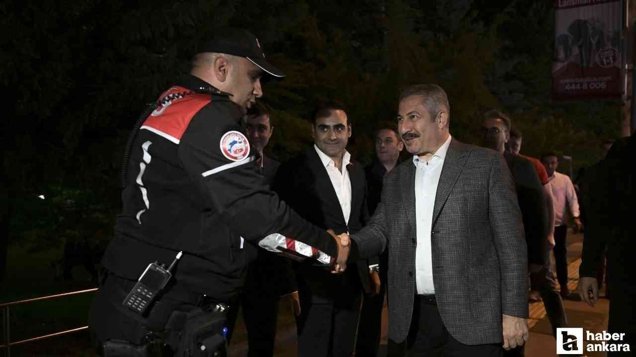 Ankara İl Emniyet Müdürü Dinç, Keçiören'de görevli polislerle bir araya geldi