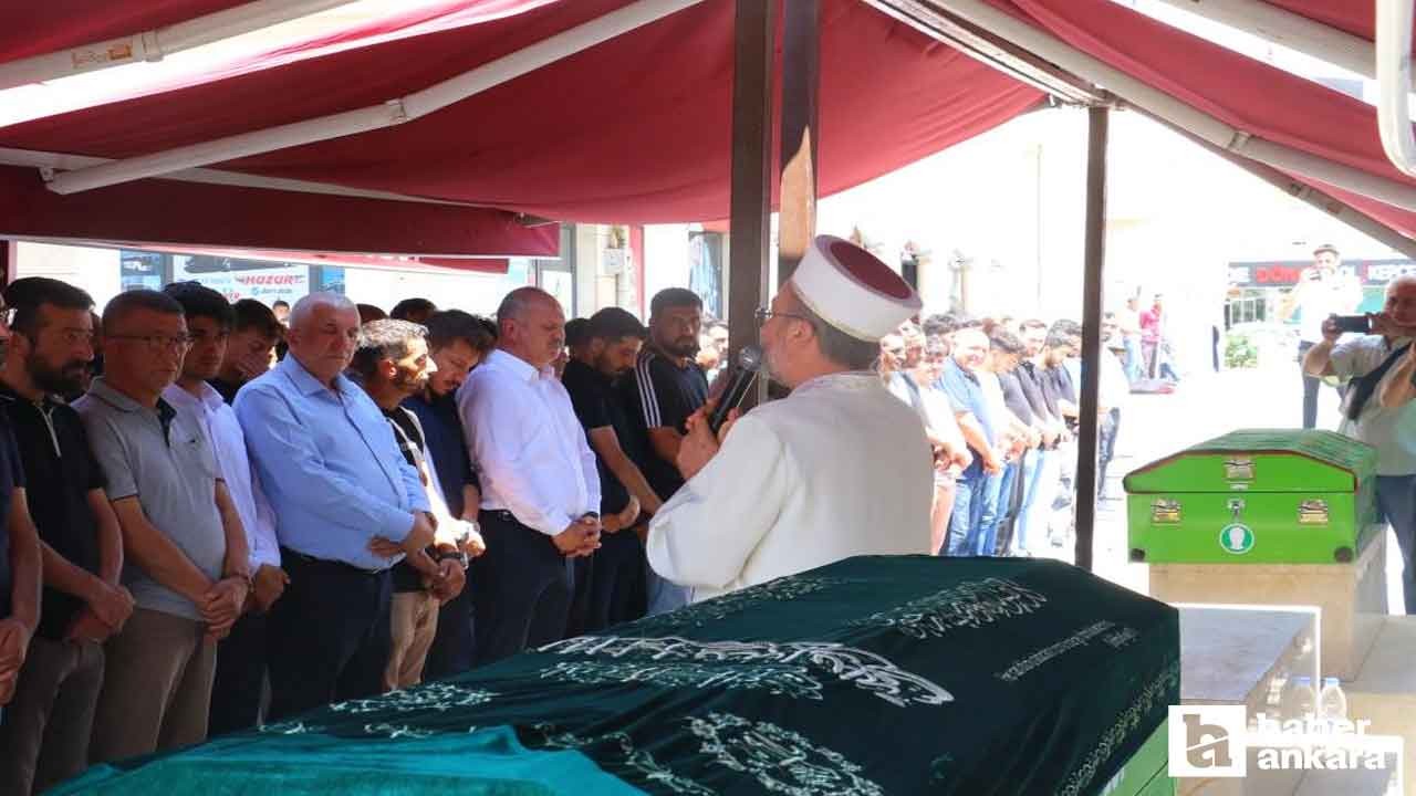 Polatlı'daki azot gazı sızıntısından zehirlenen 2 işçi defnedildi