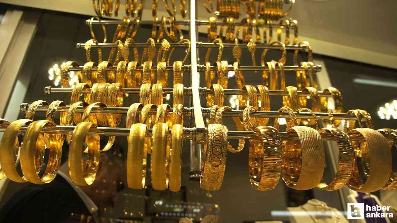 Altında  yeni rekor! Gram altın fiyatı tüm zamanların tarihi rekorunu kırdı