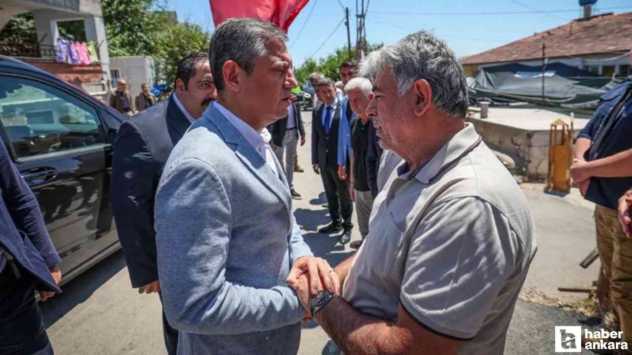 Özgür Özel'den, Şehit Piyade Teğmen Furkan Sert'in ailesine ziyaret