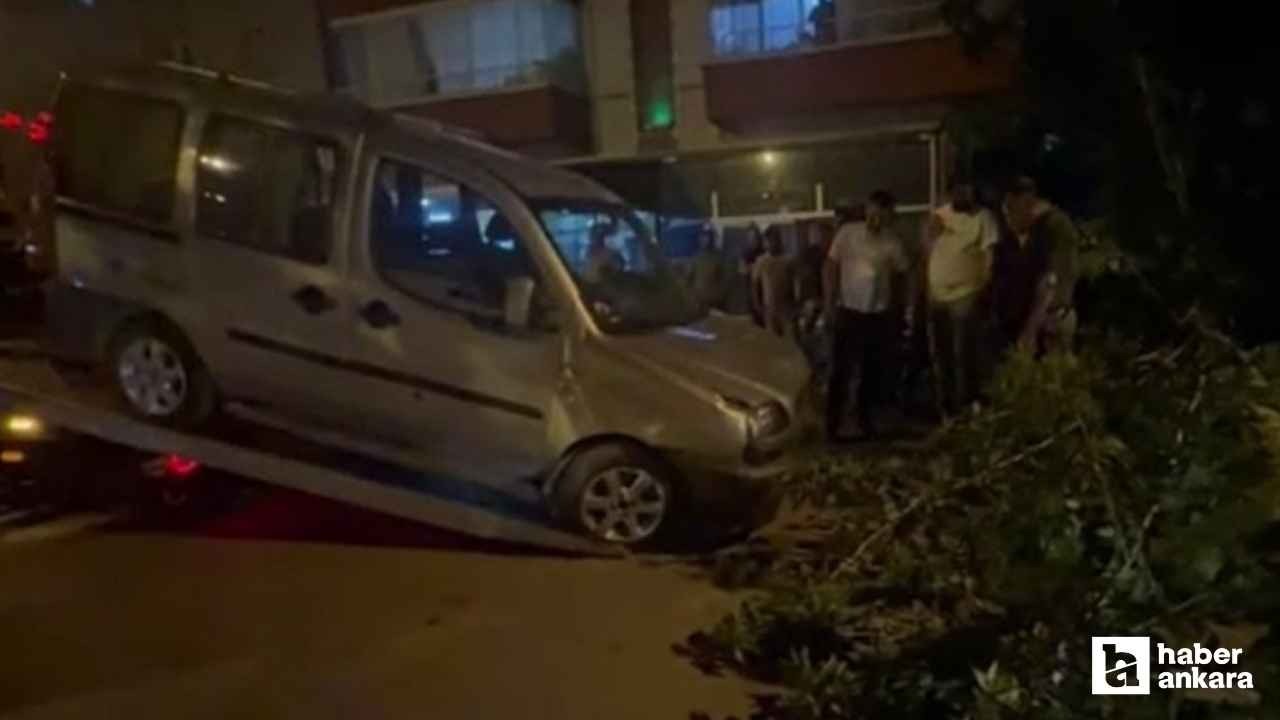 Sincan'da hafif ticari araç bahçe duvarına çarptı 1 kişi yaralandı