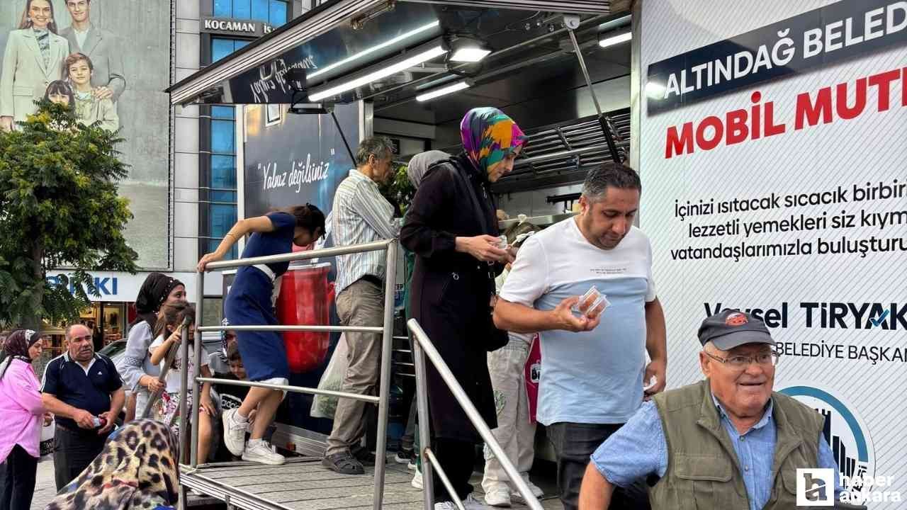 Altındağ Belediyesi'nden 15 Temmuz şehitlerinin anısına lokma ikramı!