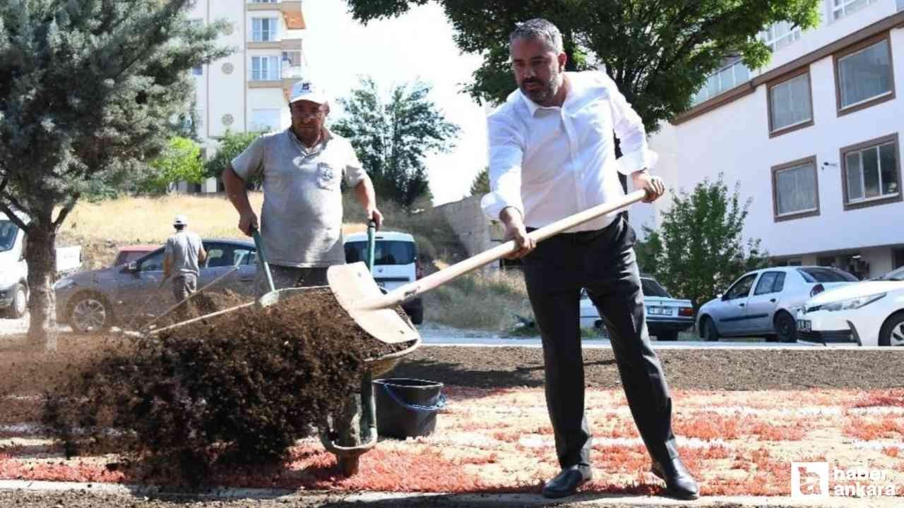 Pursaklar Belediyesi ilçede deforme olan parklara el atıyor!