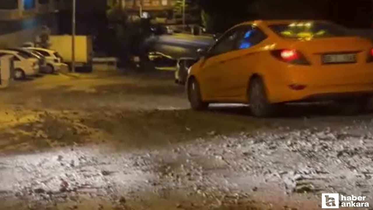Ankara'da sel nedeniyle yollarda büyük hasar oluştu
