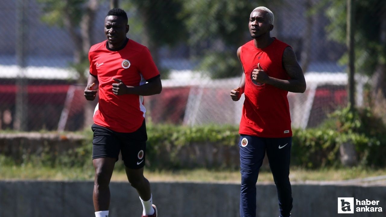 Gençlerbirliği'nde Onyekuru ilk antrenmanını yaptı