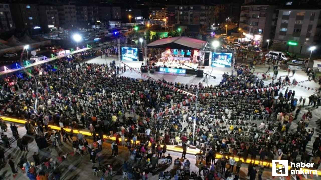 Sincan'da 30 Ağustos Zafer Bayramı, Kent Meydanı'nda kutlandı