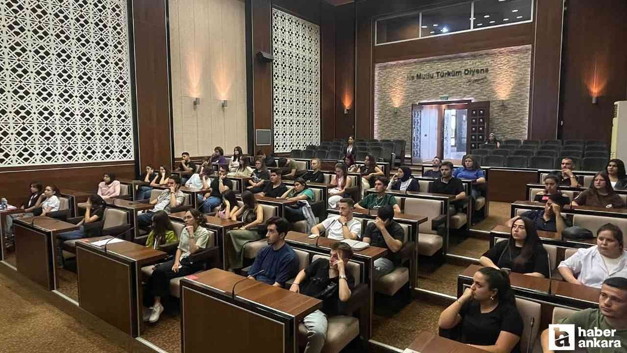 Keçiören Belediyesi, staj yapacak öğrencilere oryantasyon programı düzenledi