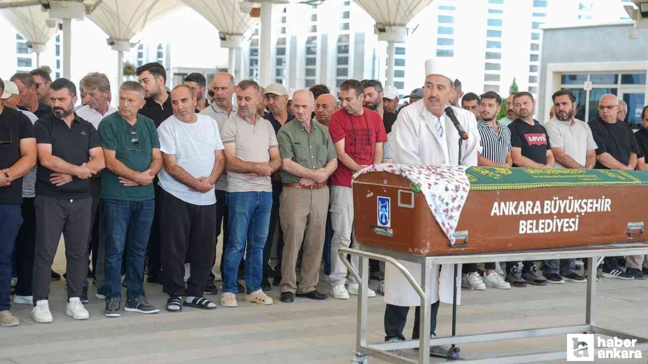 Keçiören'de boşanma aşamasındaki eşi tarafından öldüren kadın defnedildi