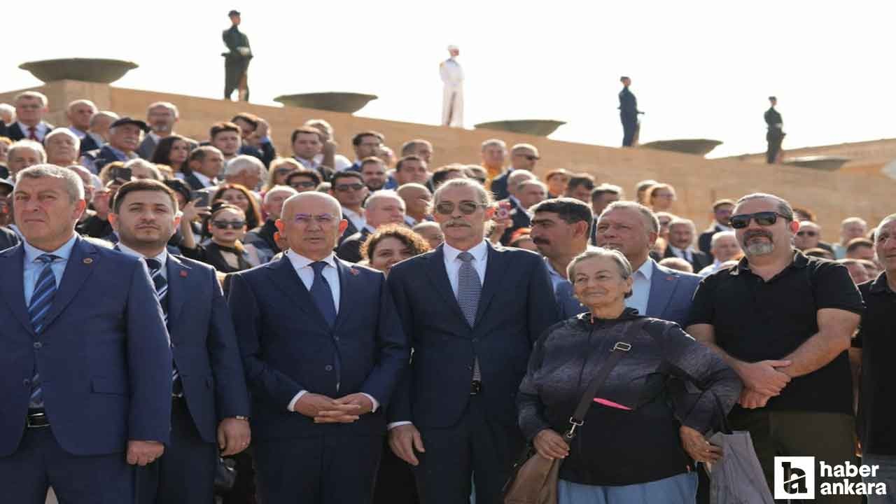 Başkan Beşikcioğlu, Anıtkabir'deki programa katıldı