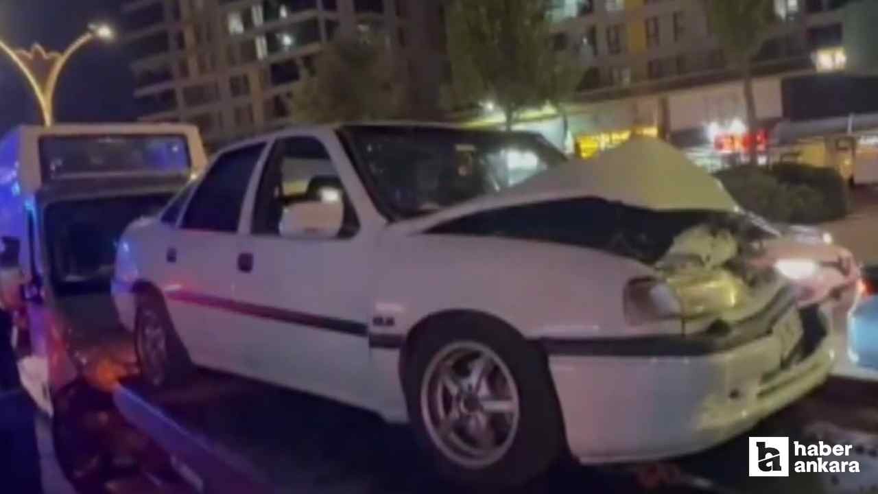Sincan'da iki araç kafa kafaya çarpıştı: 1 kişi yaralandı