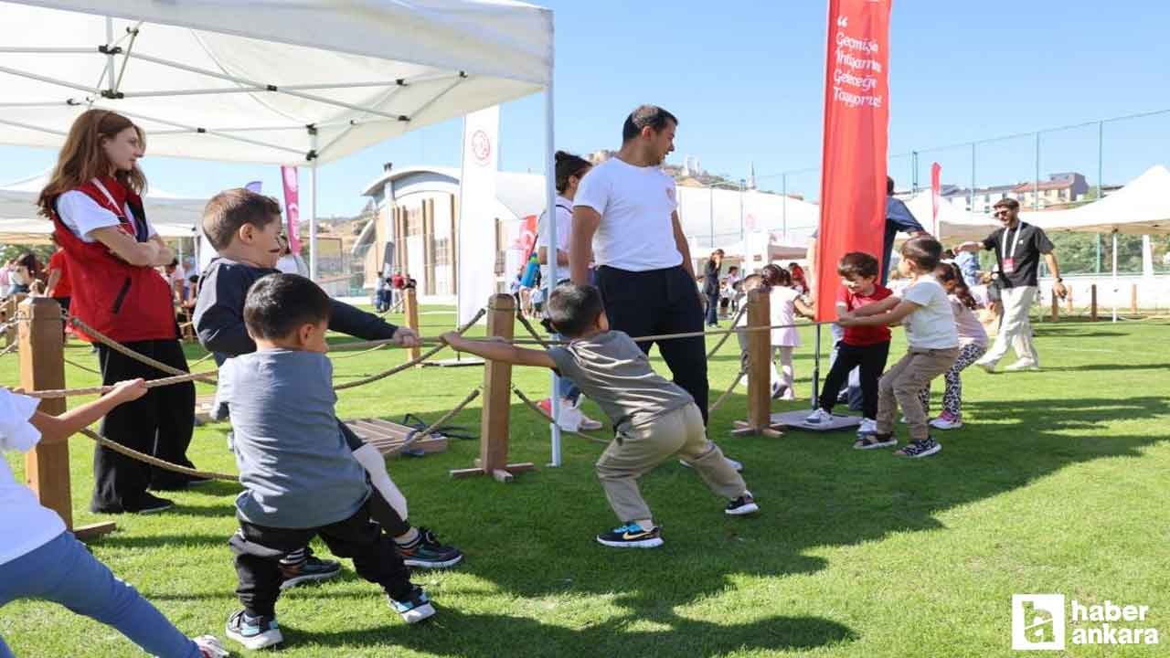 Ankara'dan yola çıkan 'Geleneksel Oyunlar Tırı' Nevşehir'e ulaştı