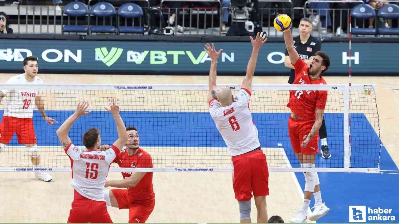 Voleybolda Polonya’ya kaybeden Milliler şampiyonaya veda etti