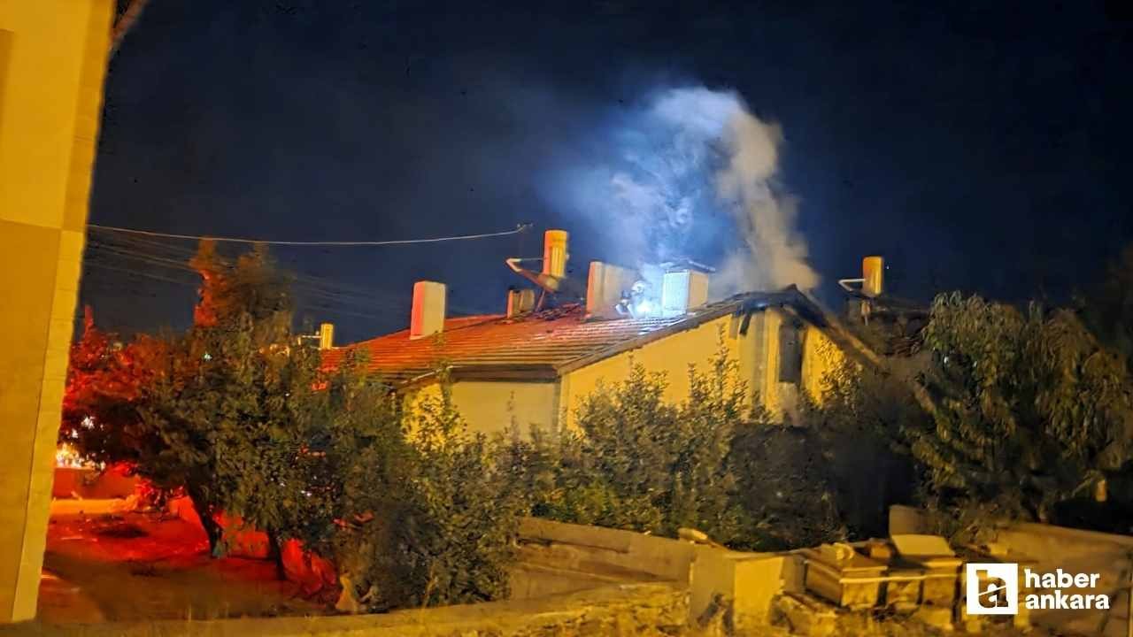 Elmadağ'da iki katlı binada çıkan yangında 2 kişi dumandan etkilendi