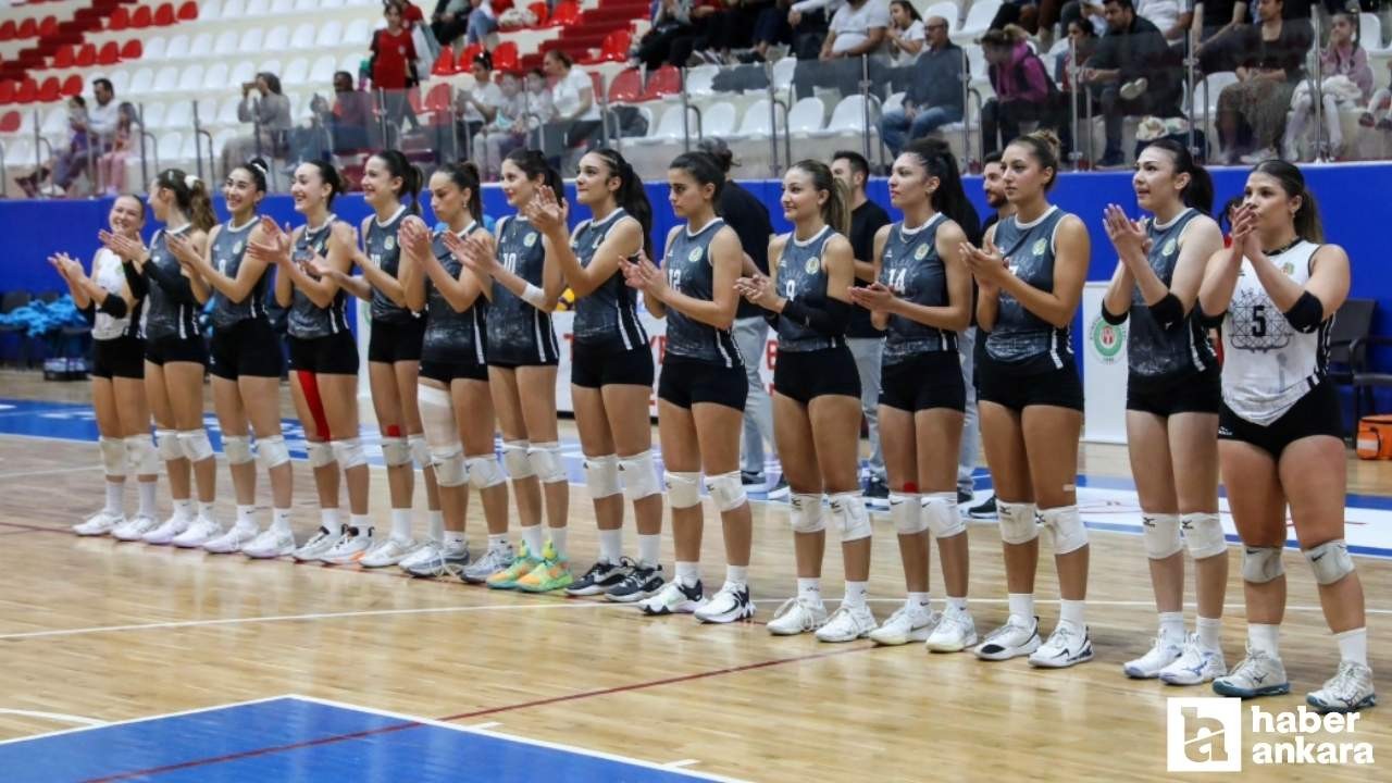 Etimesgut Belediyesi Voleybol Takımı sezonu galibiyetle açtı