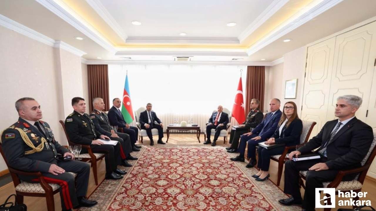 Bakan Güler, Azerbaycan Savunma Bakanı Hasanov ile bir araya geldi