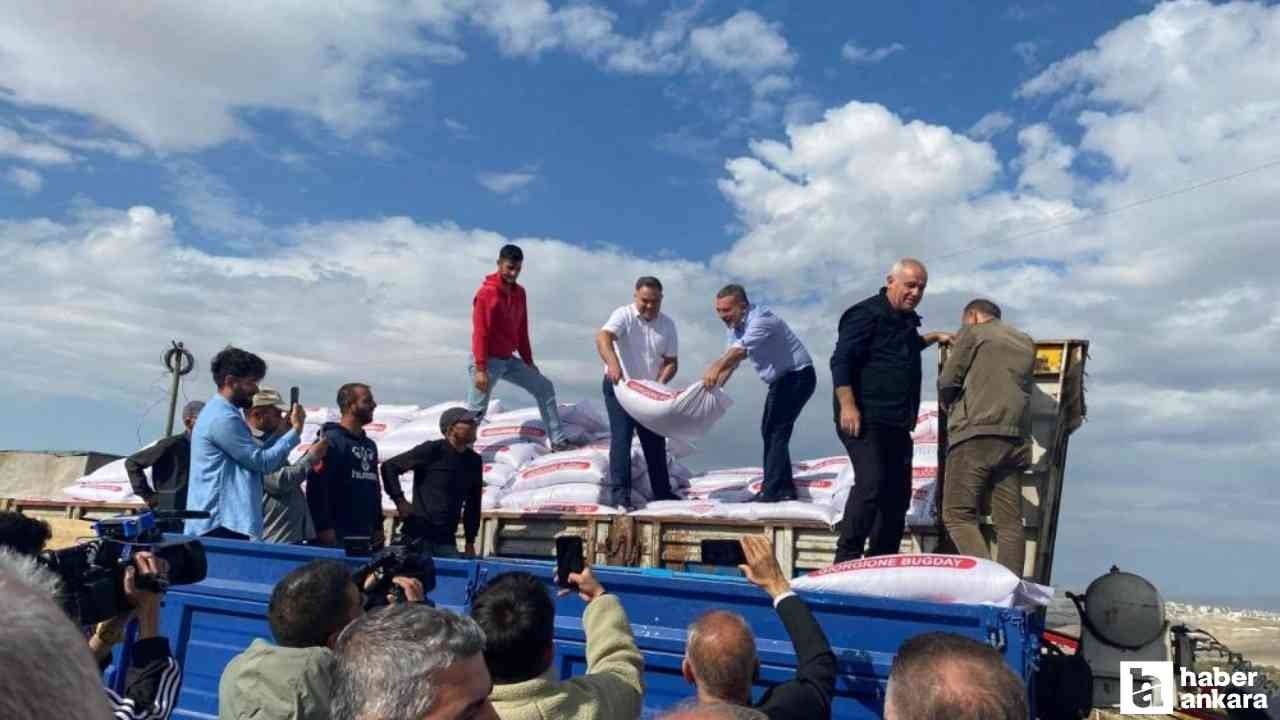 Sincan Belediyesi çiftçilere yüzde 75 hibe destekli tohum yardımı yaptı