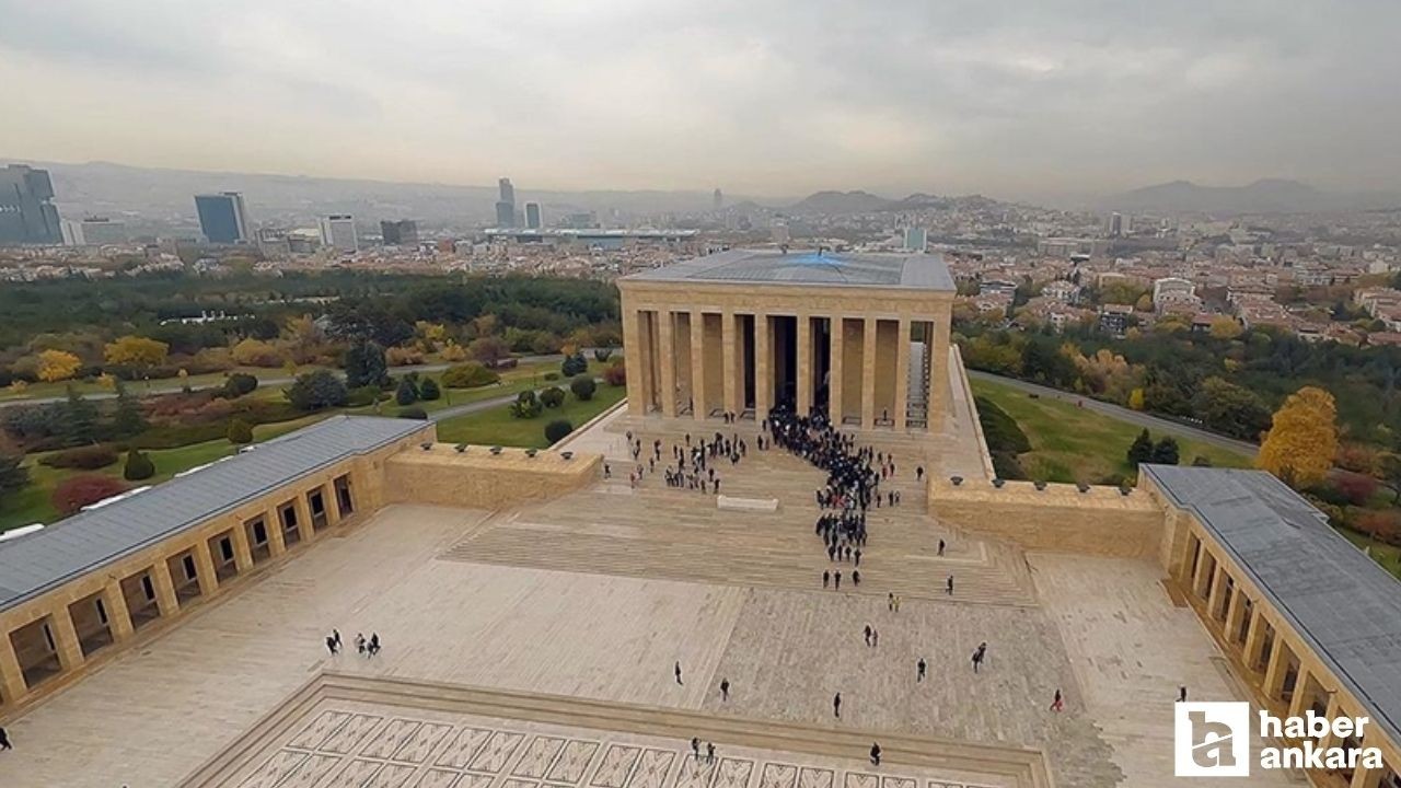 Anıtkabir'de yürürken buna dikkat edin! Bilerek böyle yapılmış