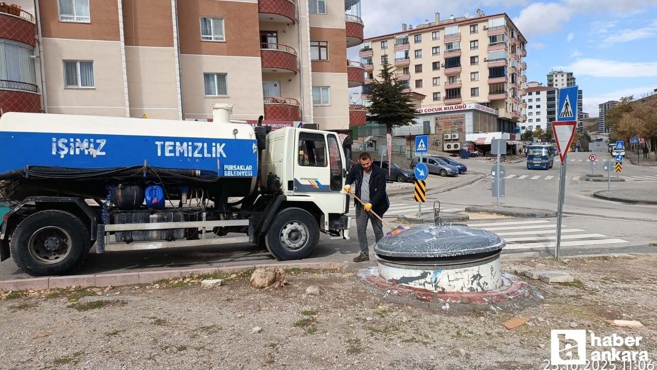 Pursaklar'da ekipler ilçe genelinde çöp konteynerlerini temizledi