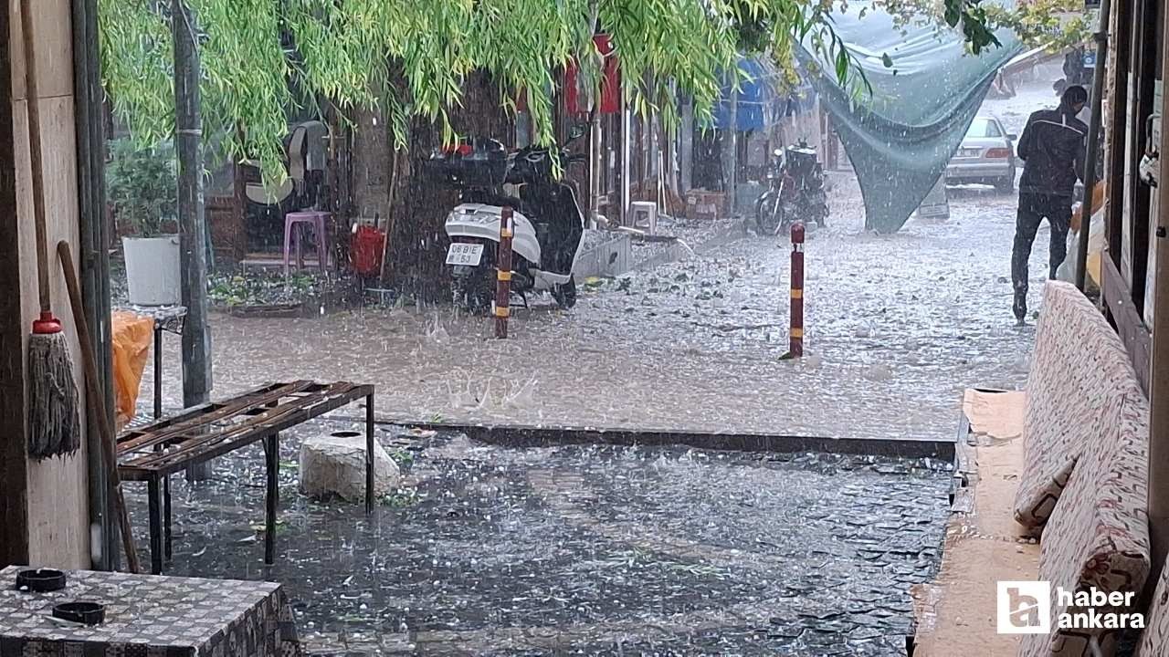 Beypazarı'nda şiddetli sağanak ve dolu yağışı etkili oldu